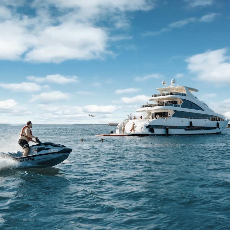 Sunset cruise experience